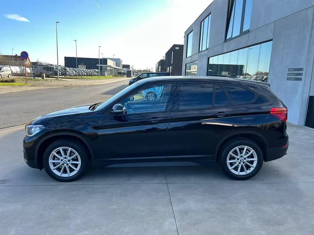 BMW X1 - Thumbnail 4