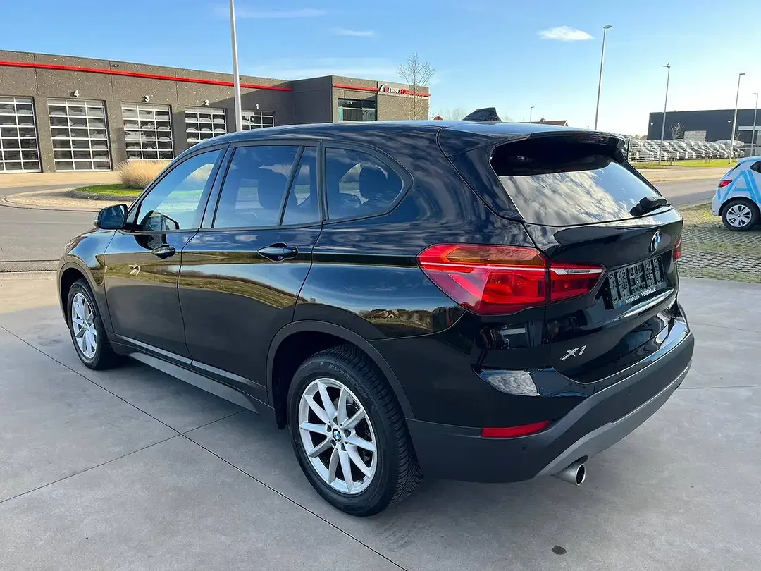 BMW X1 - Thumbnail 5