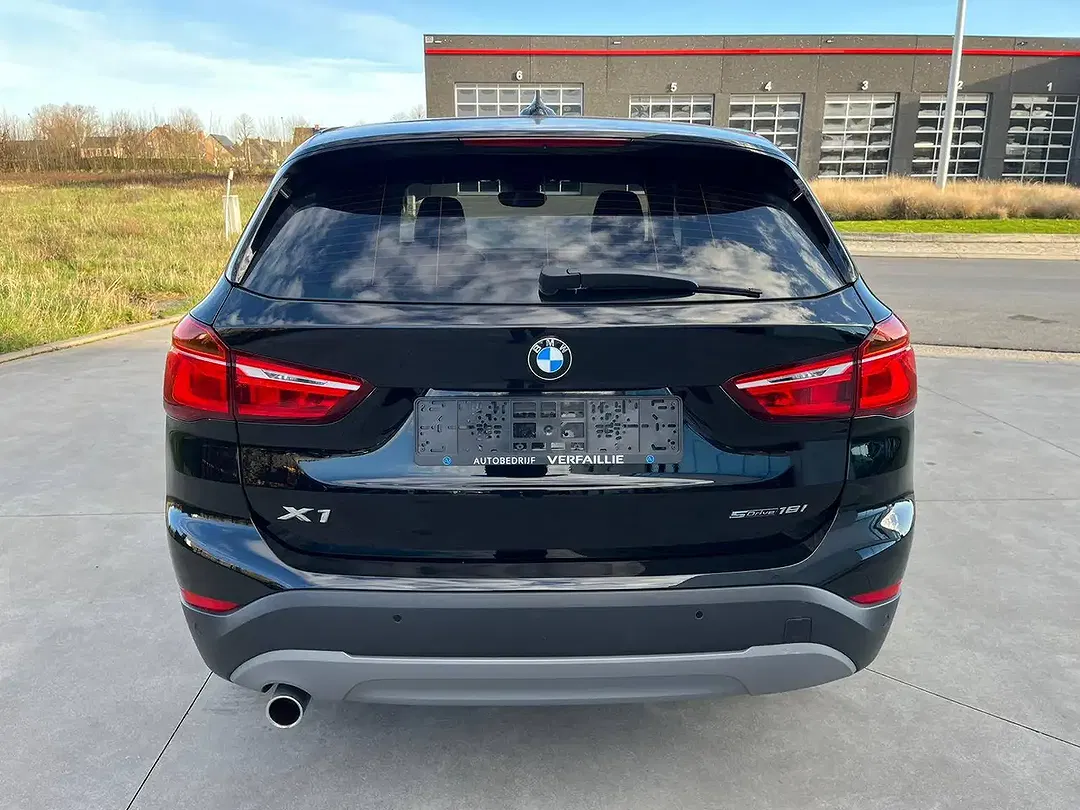 BMW X1 - Thumbnail 6