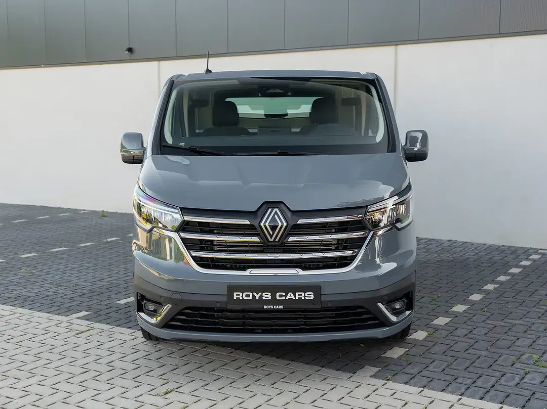 Renault Trafic - Thumbnail 2