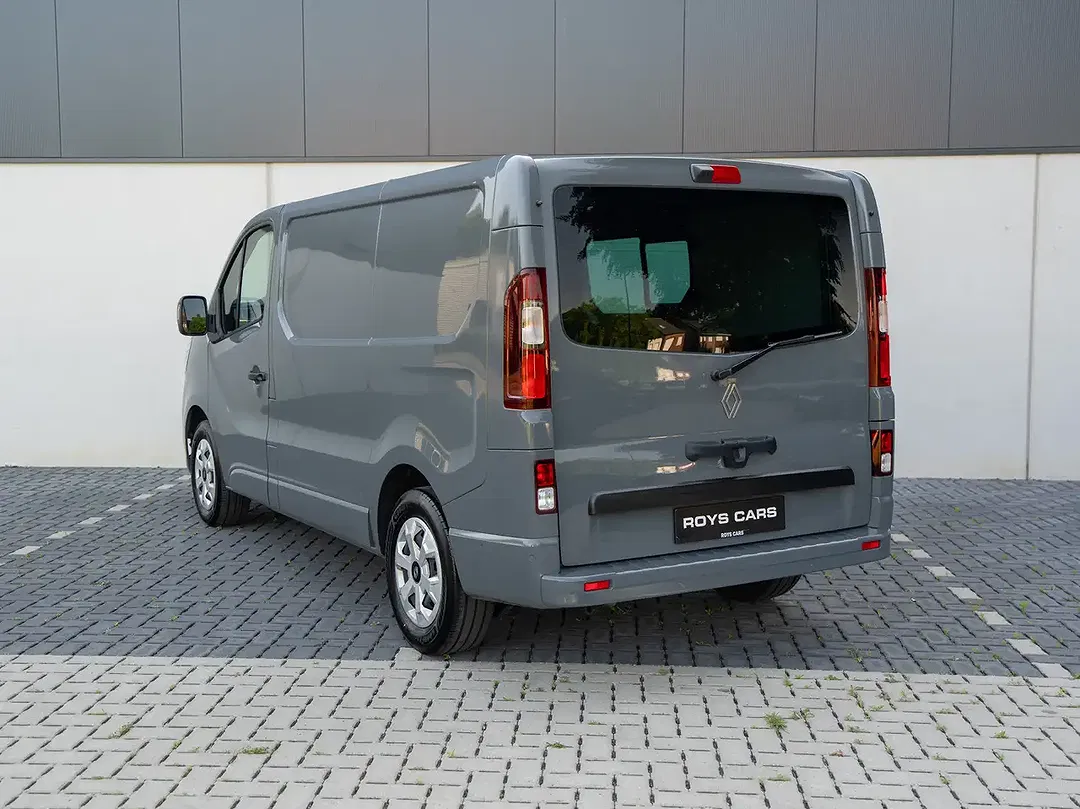 Renault Trafic - Thumbnail 6