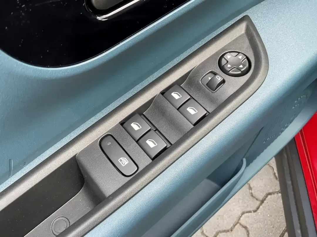 Fiat Grande Panda - Thumbnail 8