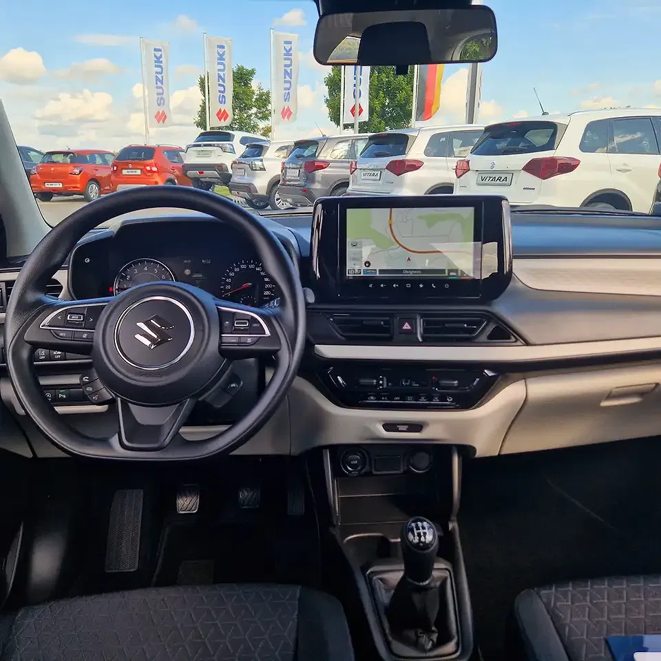 Suzuki Swift - Thumbnail 12