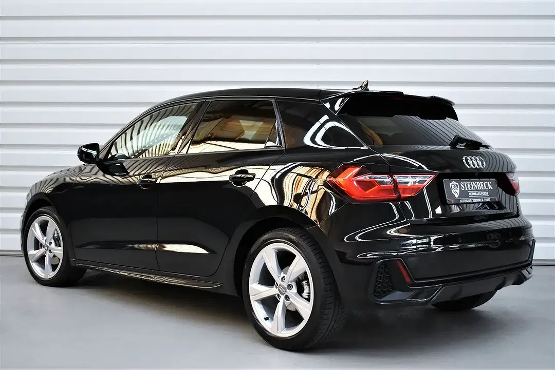 Audi A1 - Thumbnail 2