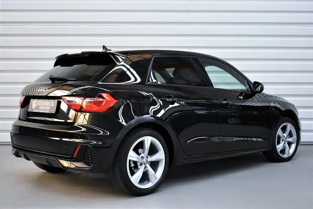 Audi A1 - Thumbnail 4