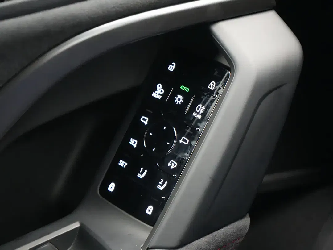 Audi Q5 - Thumbnail 11