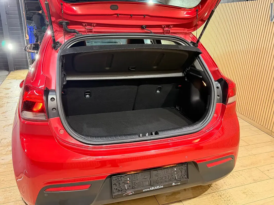 Kia Rio - Thumbnail 12