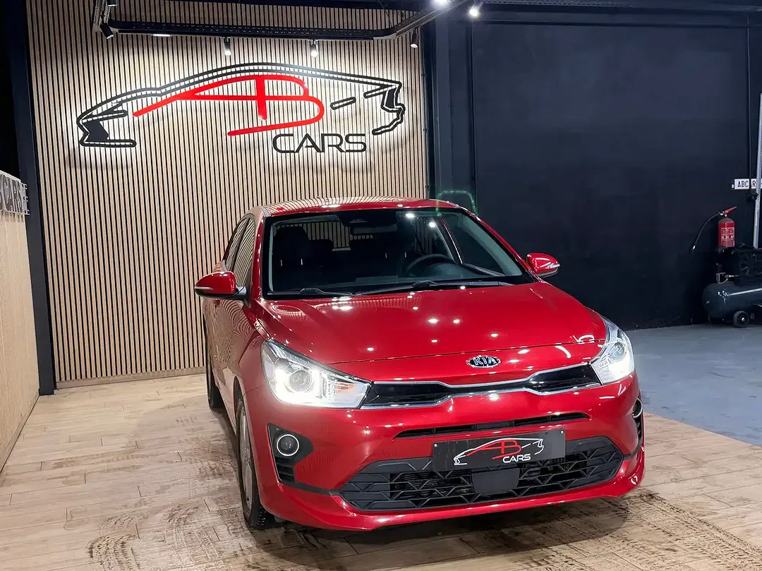 Kia Rio - Thumbnail 3