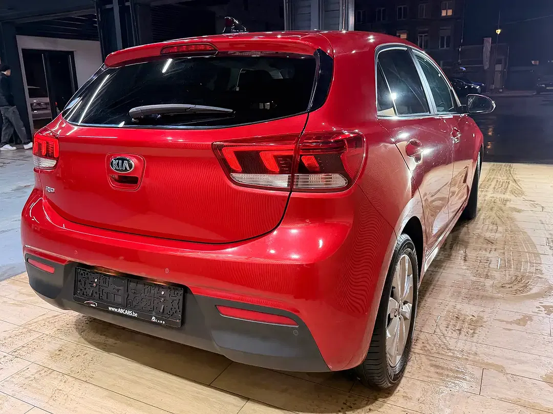 Kia Rio - Thumbnail 7