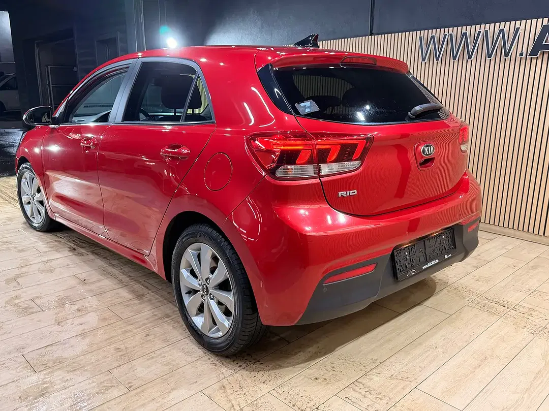 Kia Rio - Thumbnail 9