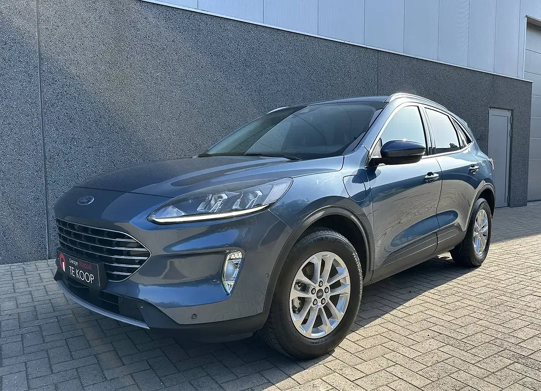 Ford Kuga - Thumbnail 1