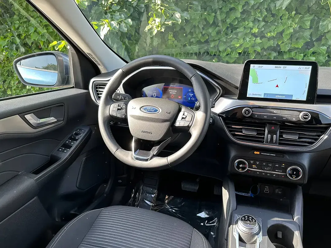 Ford Kuga - Thumbnail 11