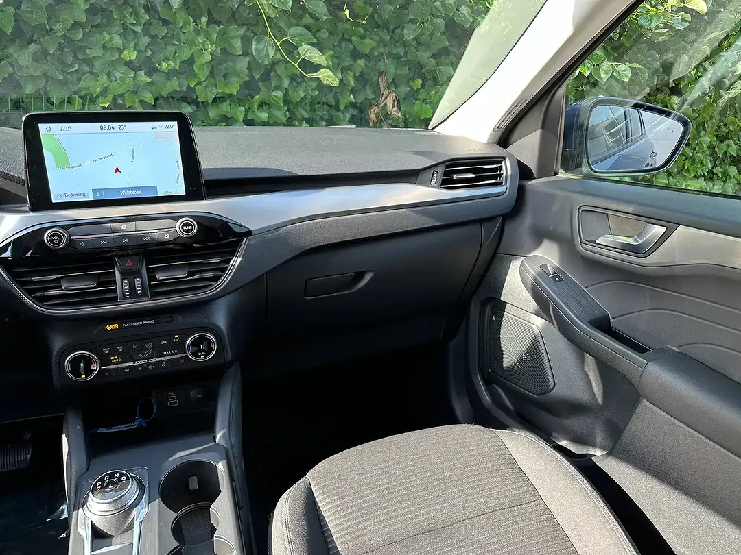 Ford Kuga - Thumbnail 12