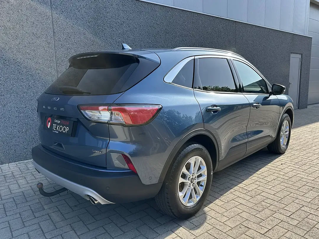 Ford Kuga - Thumbnail 6