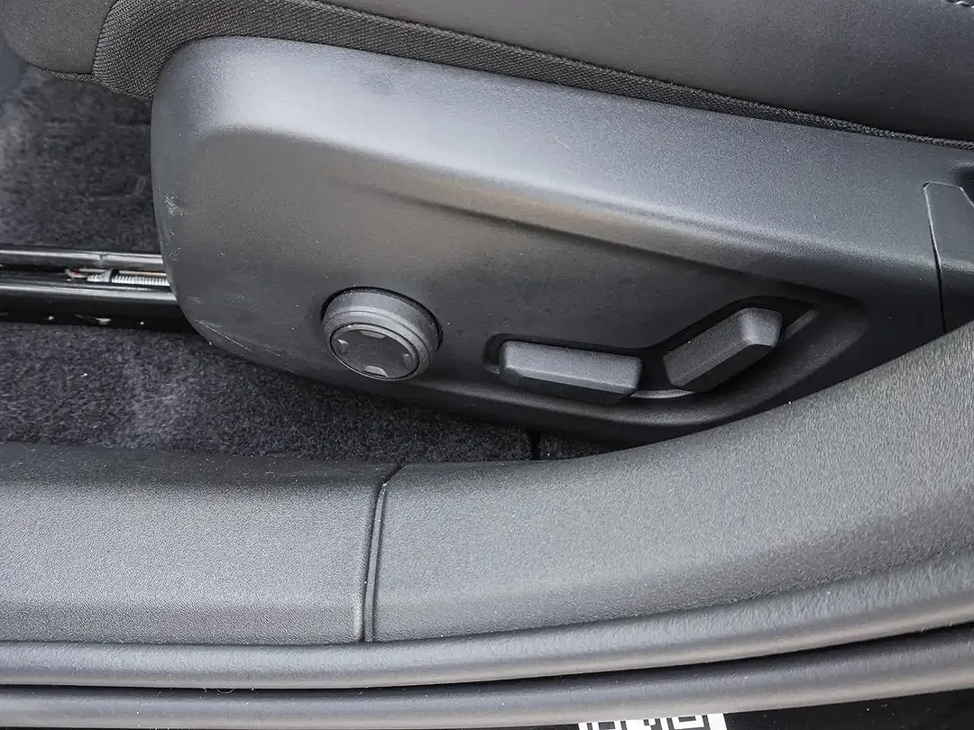 Polestar 2 - Thumbnail 15