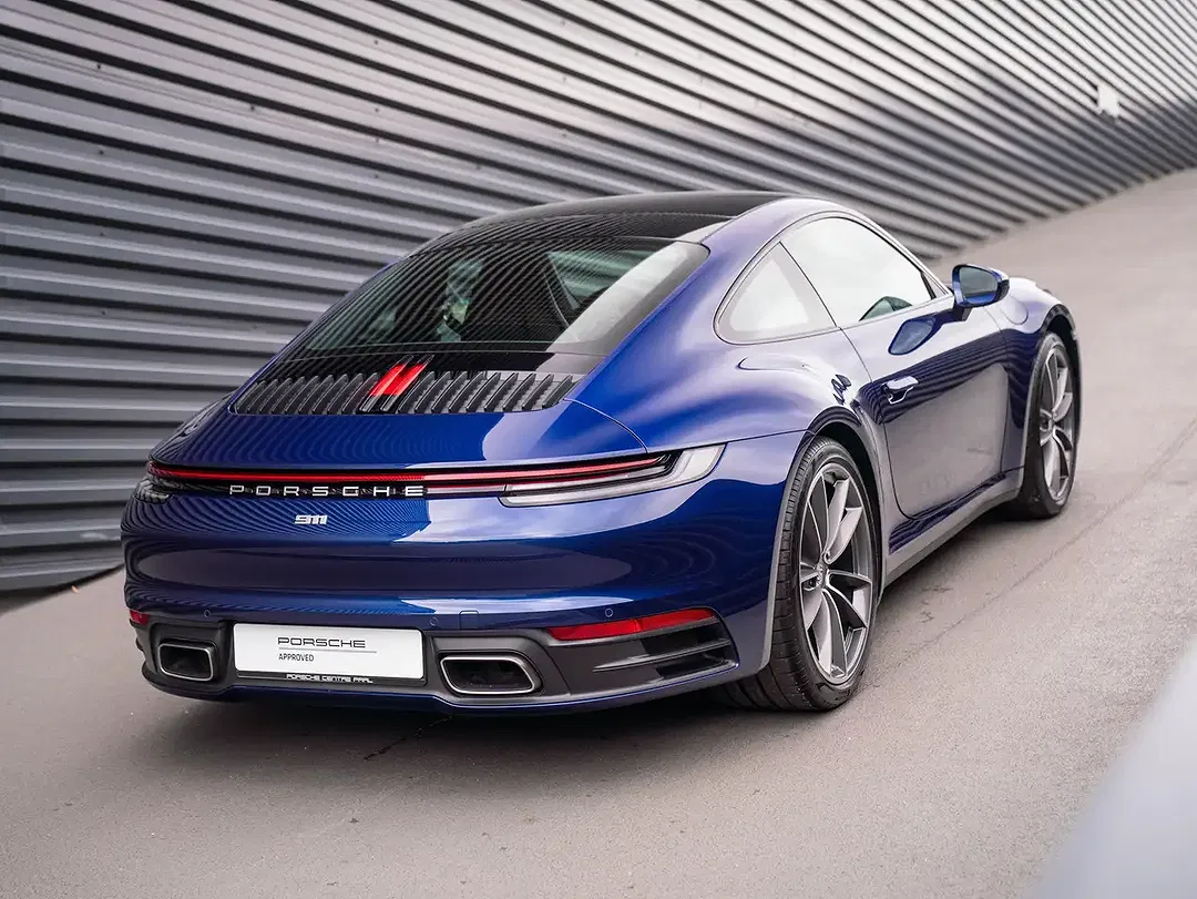 Porsche 992 - Thumbnail 12