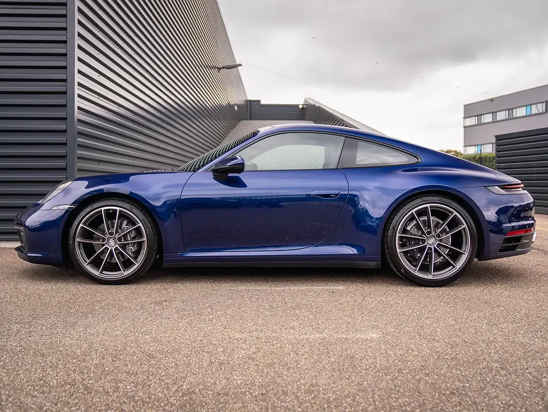 Porsche 992 - Thumbnail 7