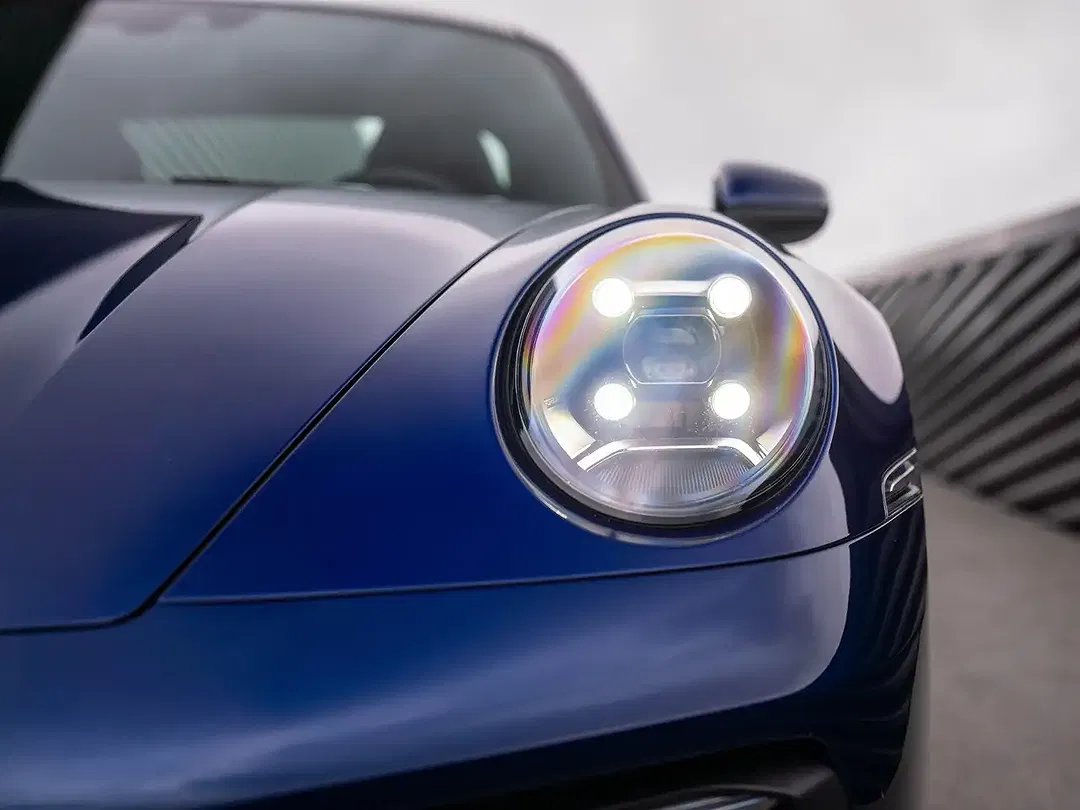 Porsche 992 - Thumbnail 8