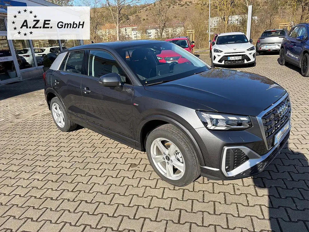 Audi Q2 - Thumbnail 3