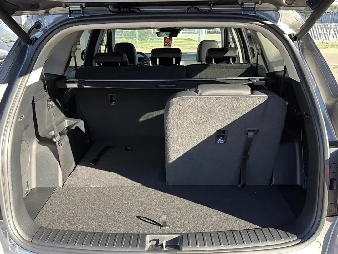 Kia Sorento - Thumbnail 13