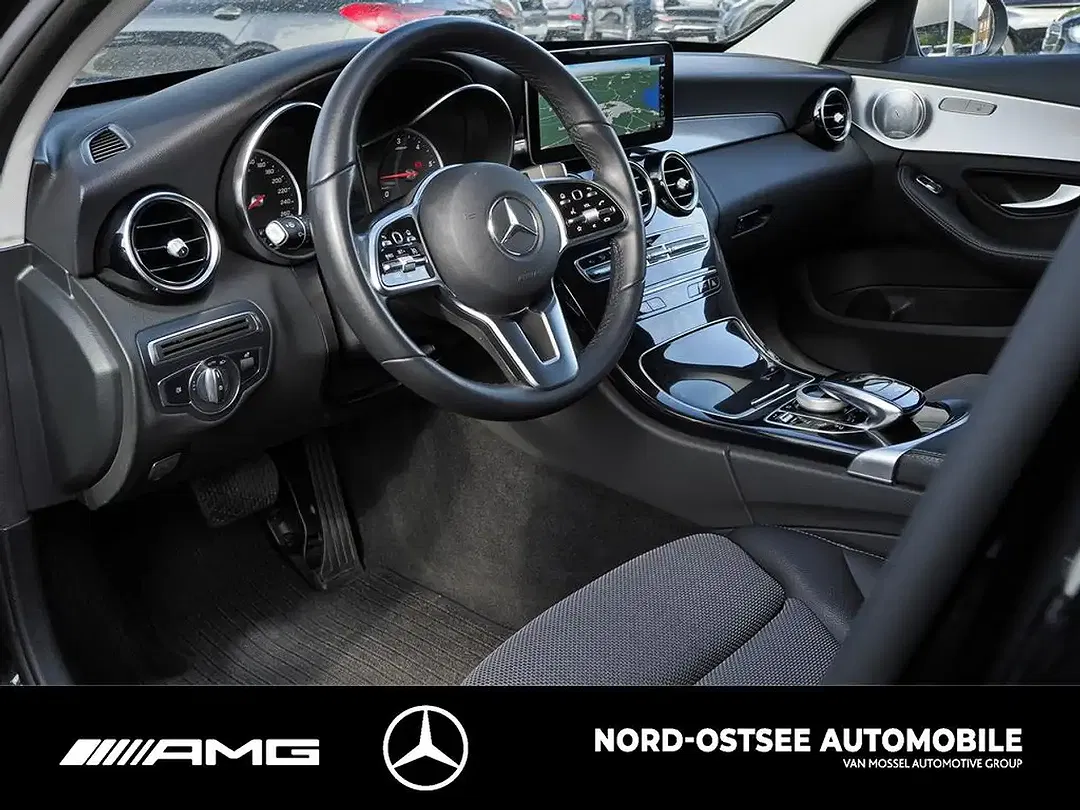 Mercedes-Benz C 300 - Thumbnail 7