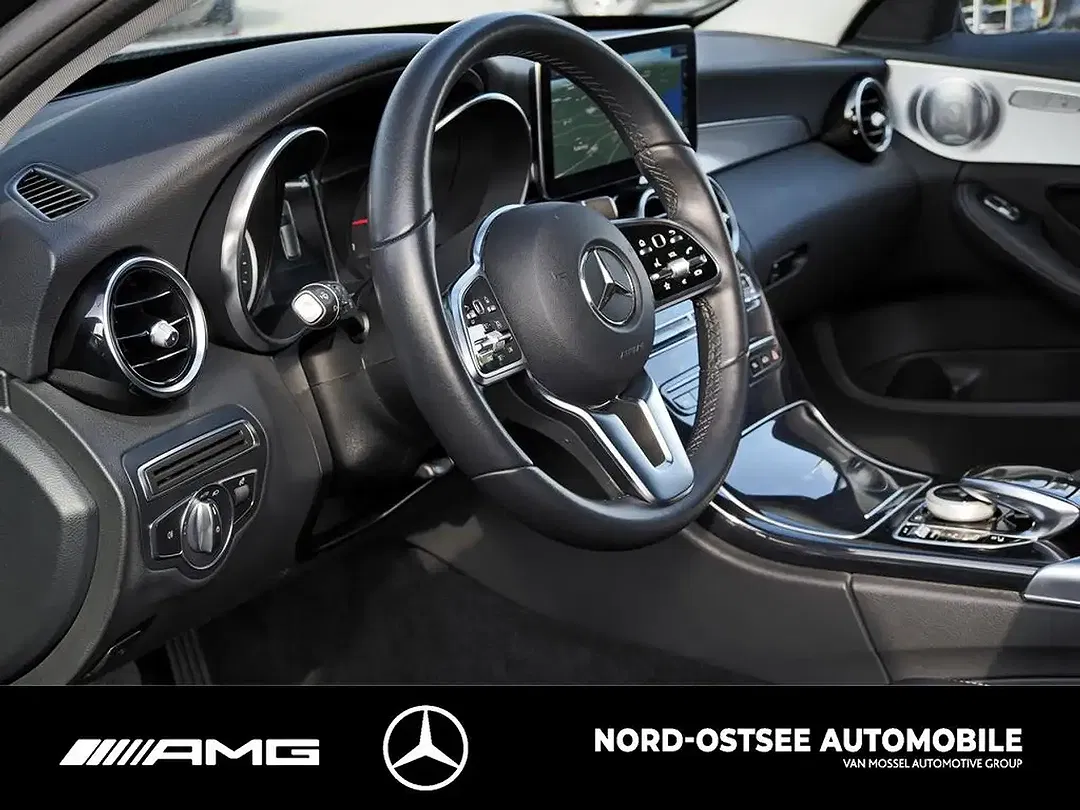 Mercedes-Benz C 300 - Thumbnail 8