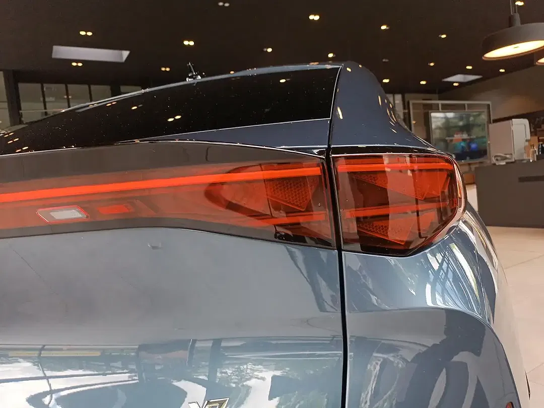 CUPRA Tavascan - Thumbnail 9