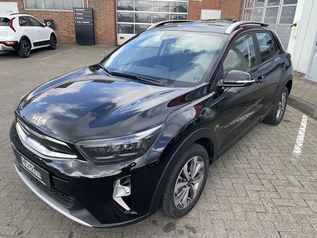 Kia Stonic - Thumbnail 2