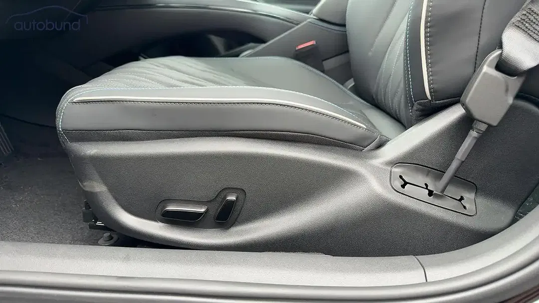 BYD Seal - Thumbnail 13