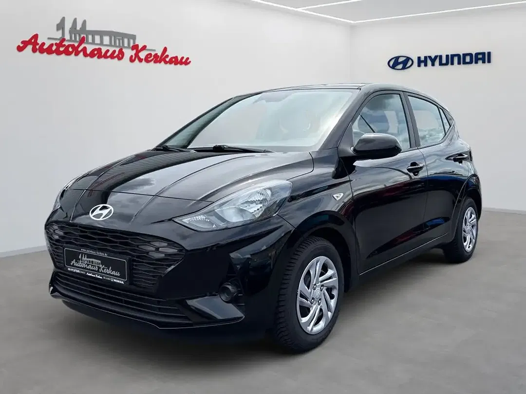 Hyundai i10 - Thumbnail 1