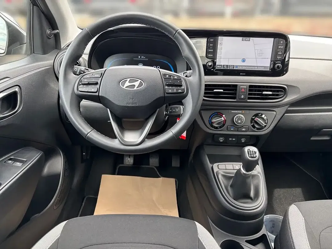 Hyundai i10 - Thumbnail 10