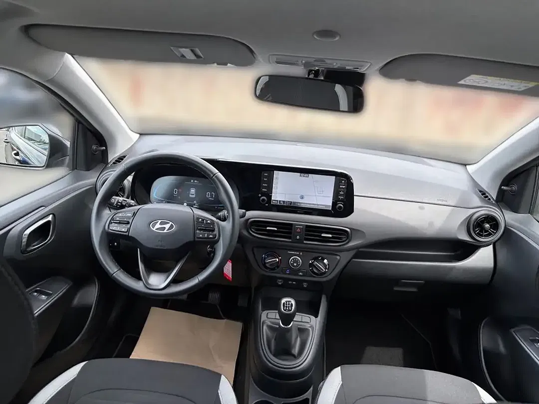 Hyundai i10 - Thumbnail 11