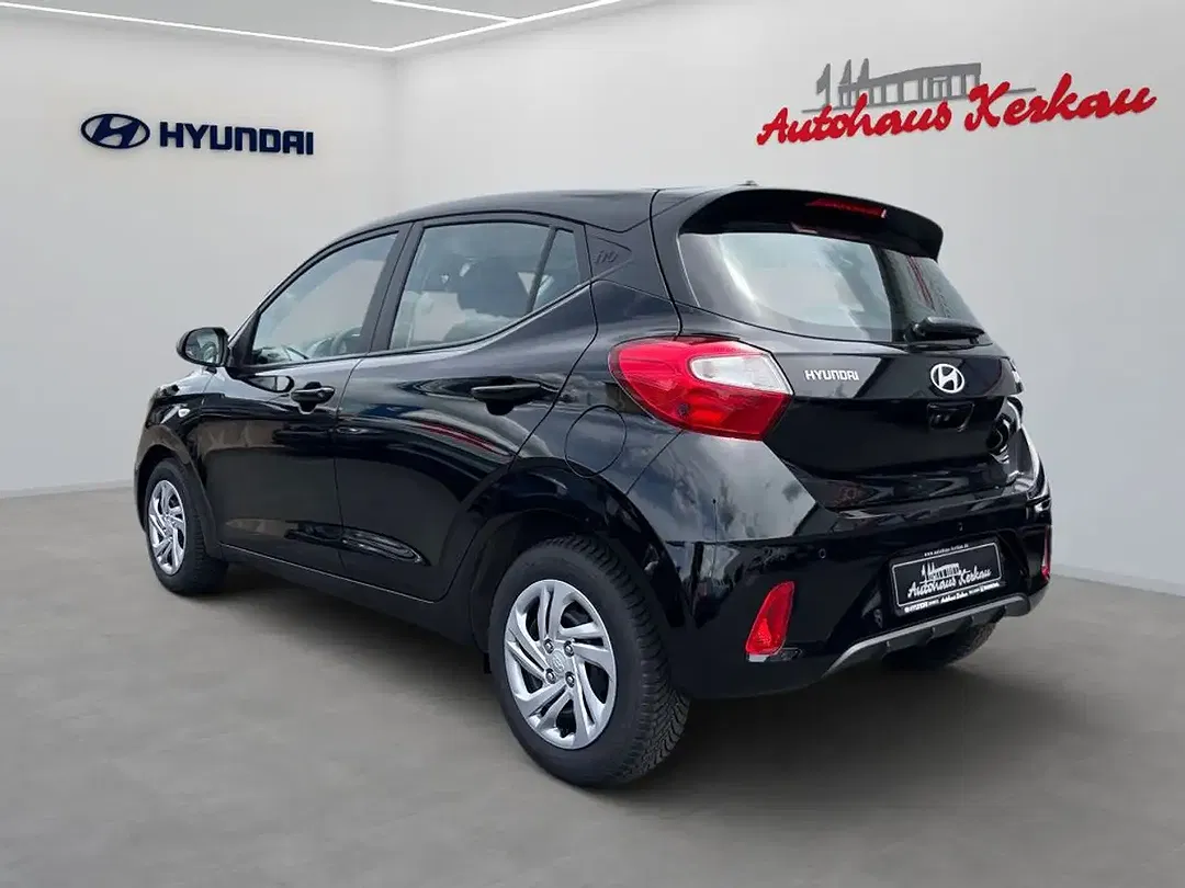 Hyundai i10 - Thumbnail 4
