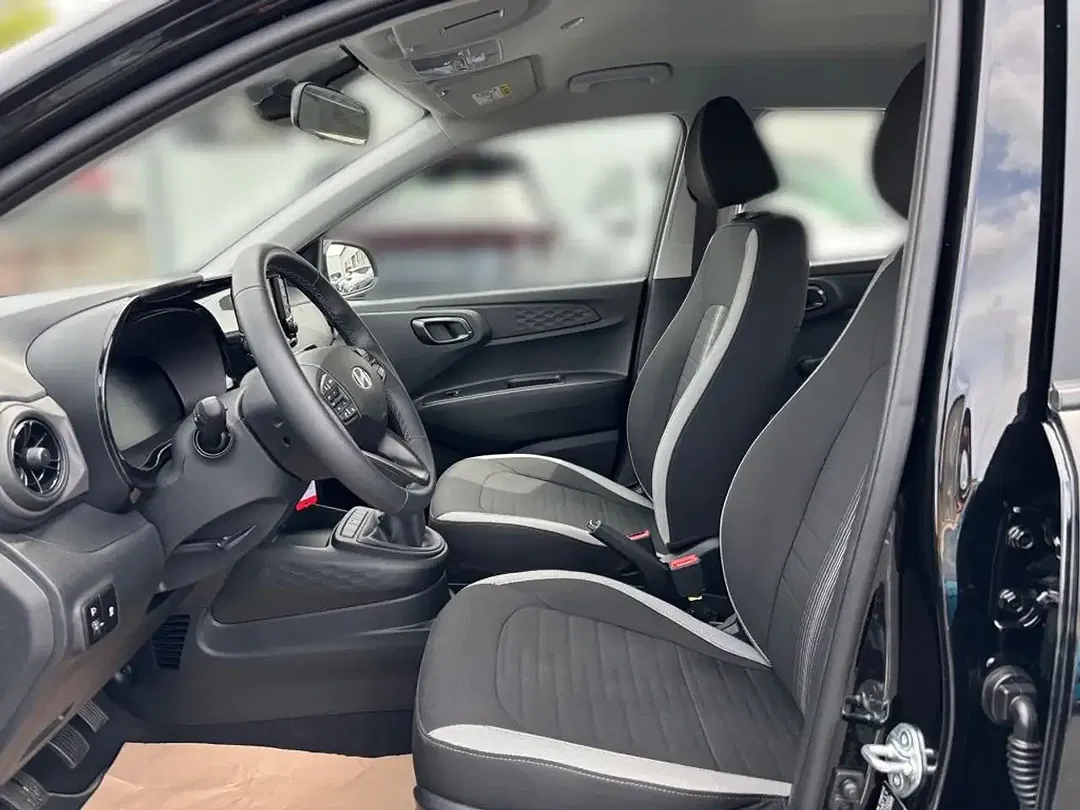 Hyundai i10 - Thumbnail 7
