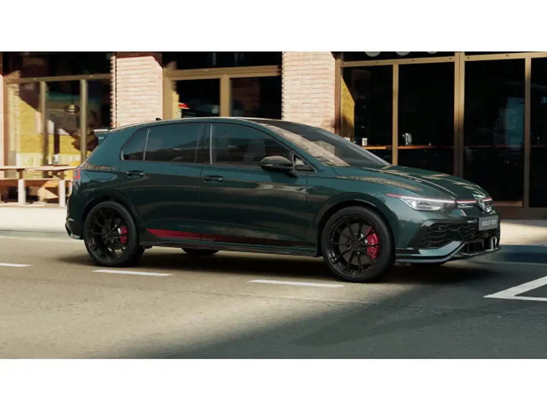 Volkswagen Golf GTI - Thumbnail 2