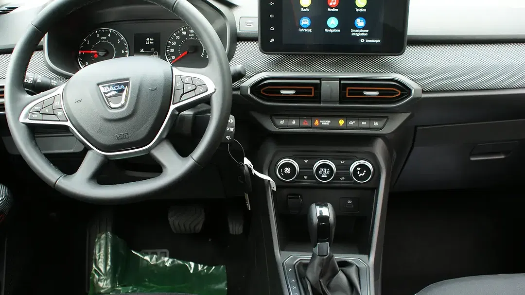 Dacia Sandero - Thumbnail 11