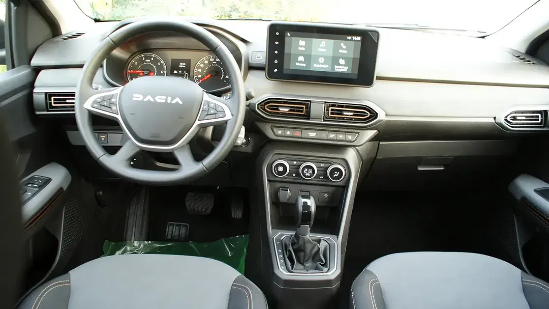 Dacia Sandero - Thumbnail 12