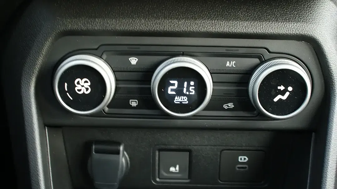 Dacia Sandero - Thumbnail 24