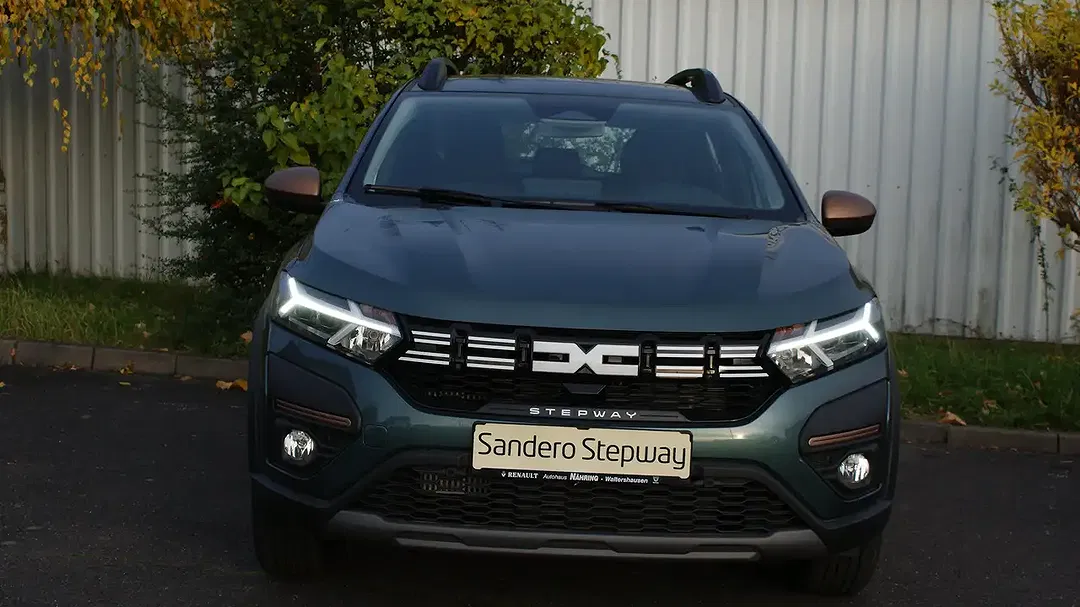 Dacia Sandero - Thumbnail 3