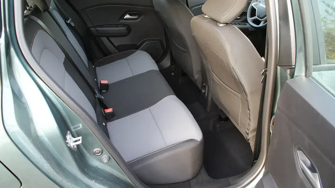 Dacia Sandero - Thumbnail 30