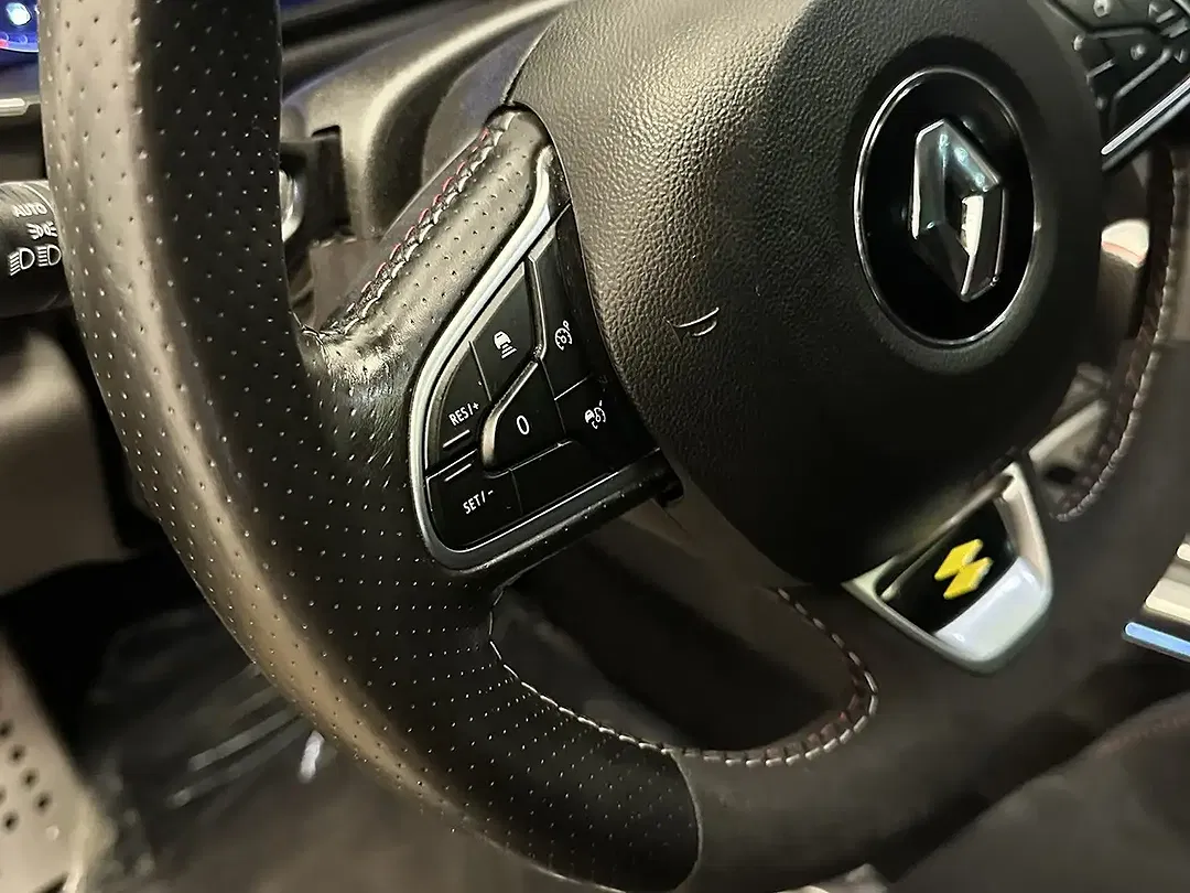 Renault Megane - Thumbnail 22