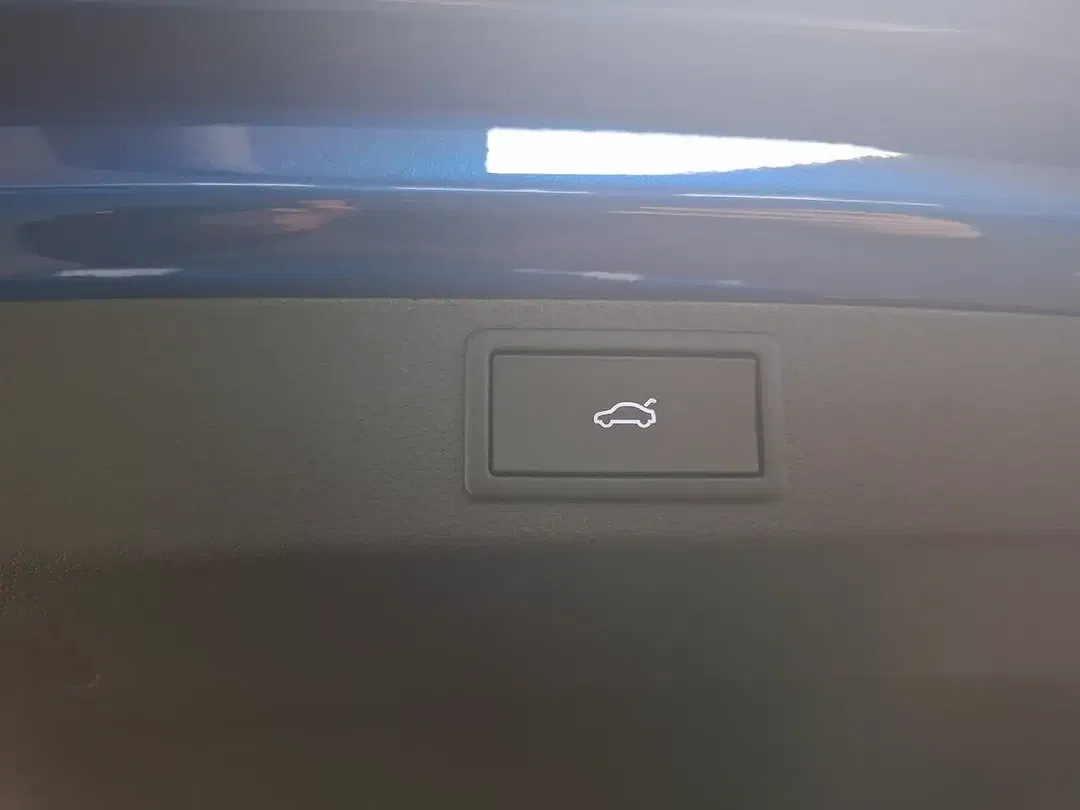 Skoda Karoq - Thumbnail 15