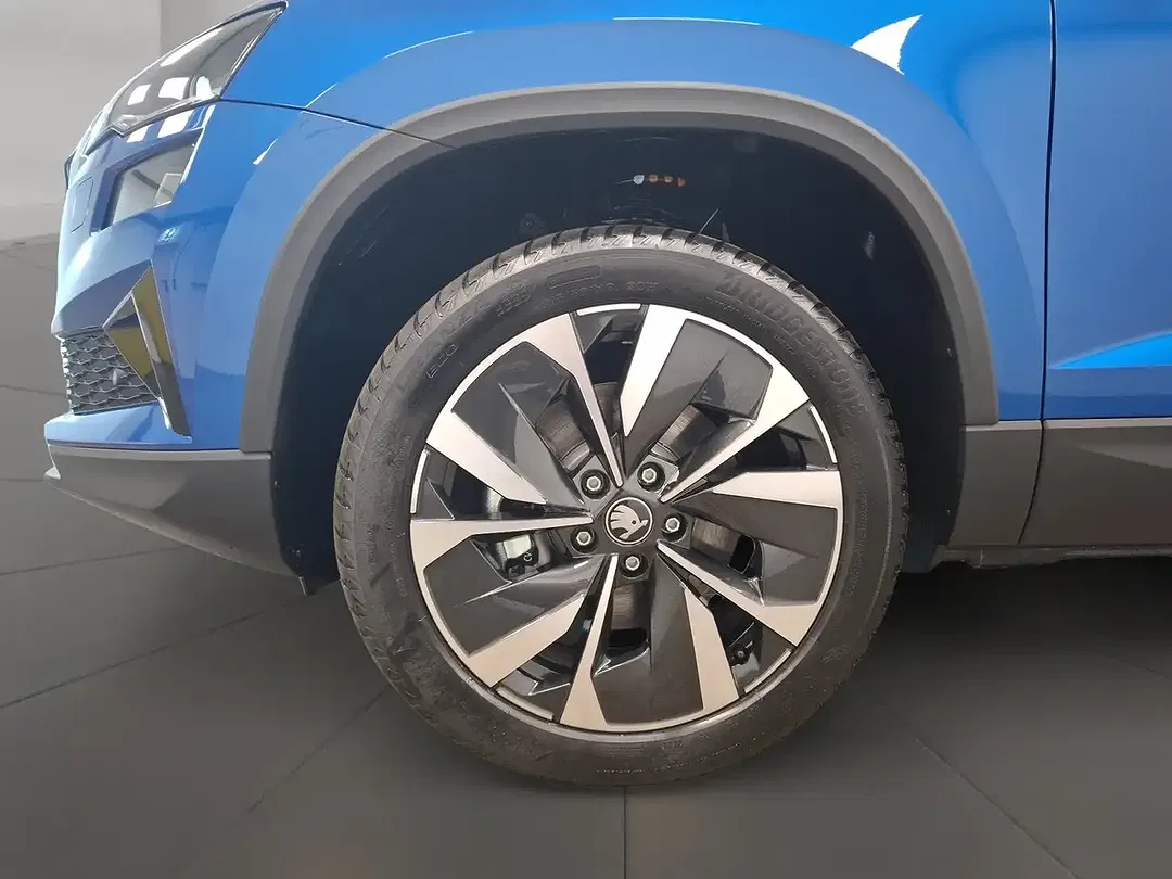 Skoda Karoq - Thumbnail 5