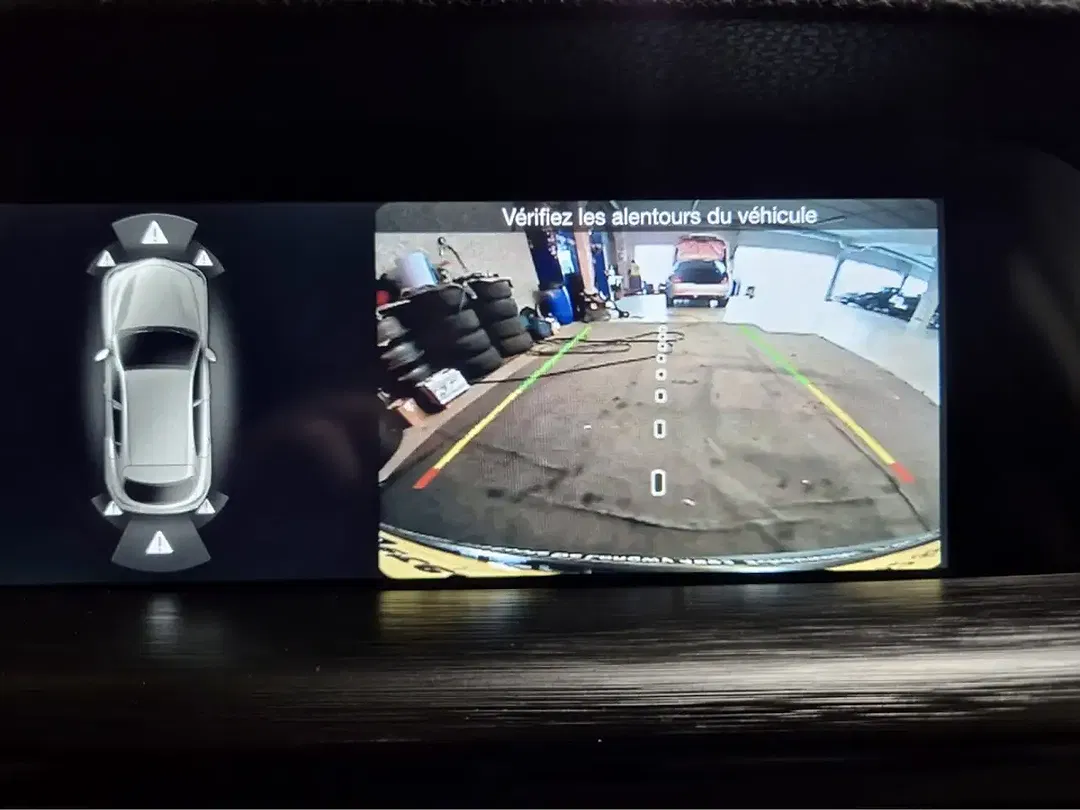 Alfa Romeo Stelvio - Thumbnail 10