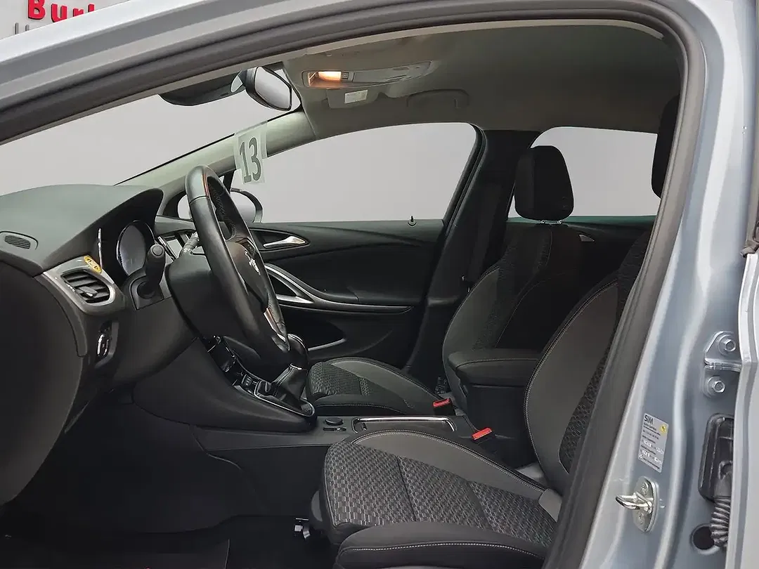 Opel Astra - Thumbnail 15