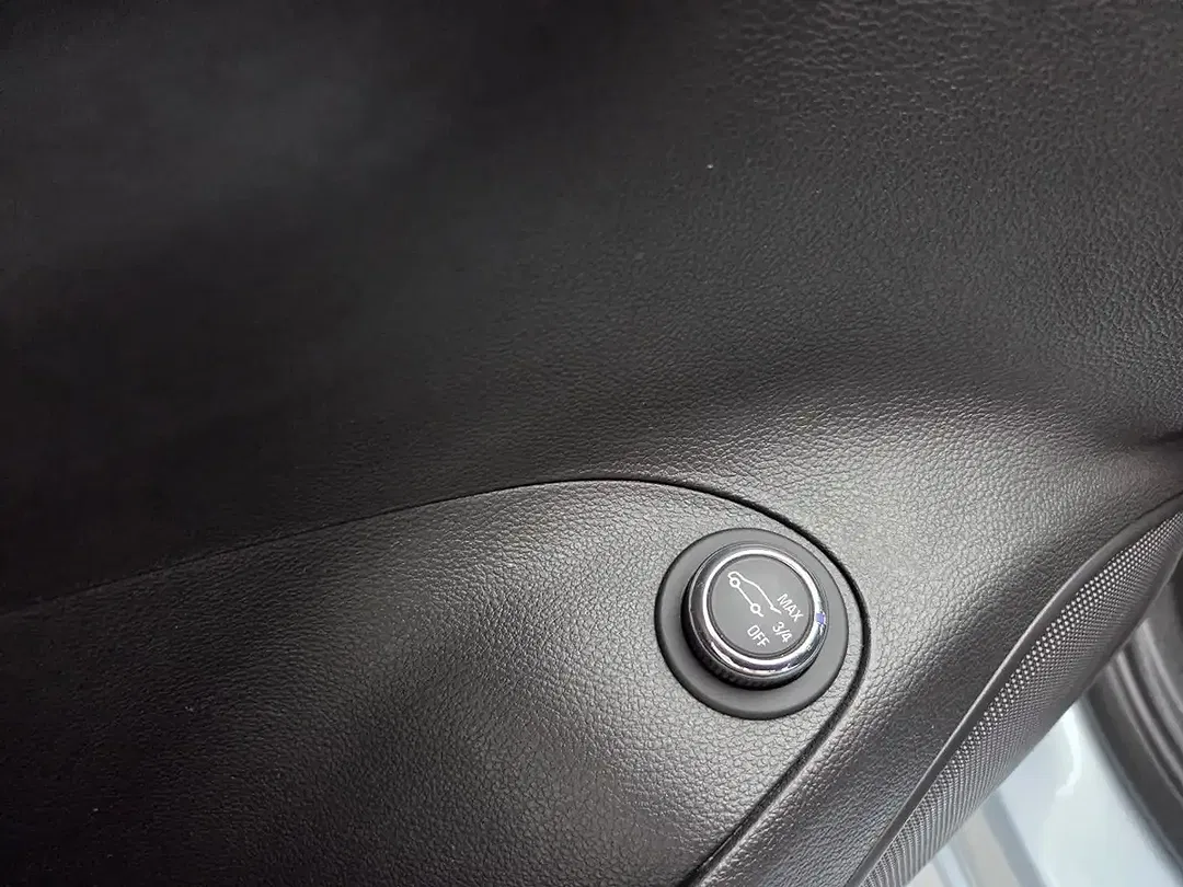 Opel Astra - Thumbnail 20