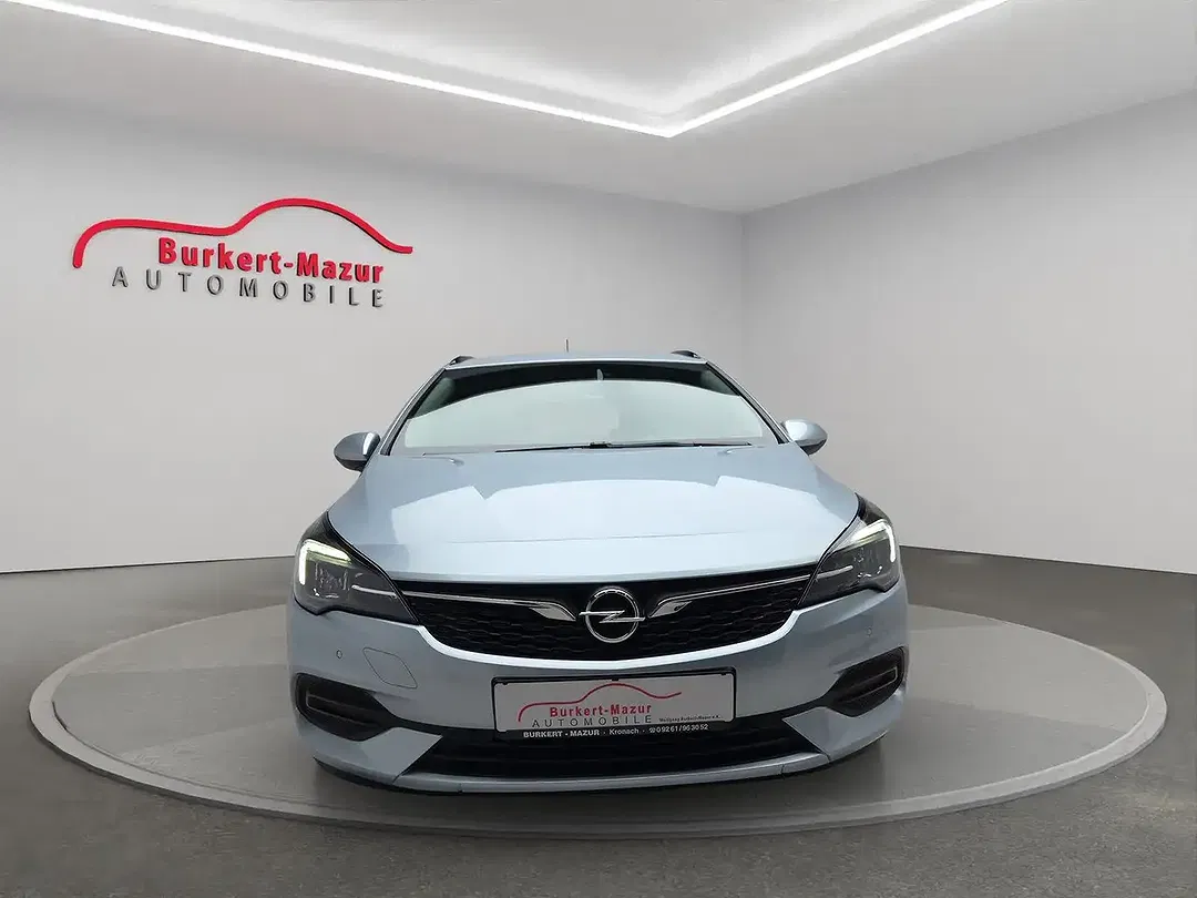 Opel Astra - Thumbnail 4