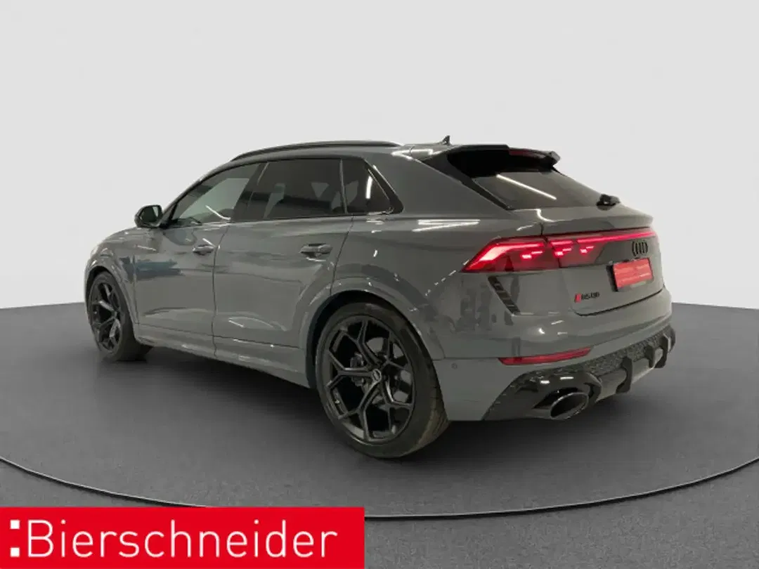 Audi RS Q8 - Thumbnail 5