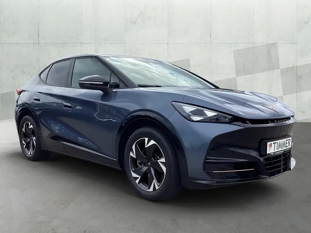 CUPRA Tavascan - Thumbnail 4