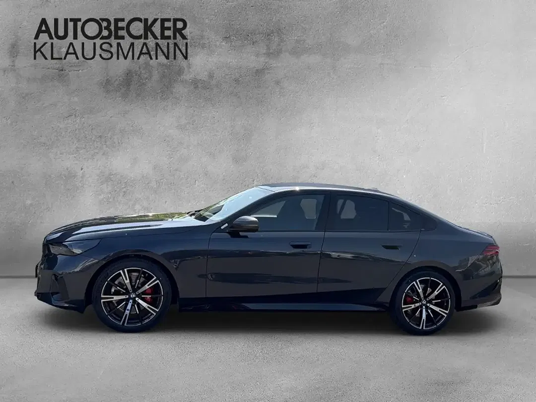 BMW 520 - Thumbnail 3